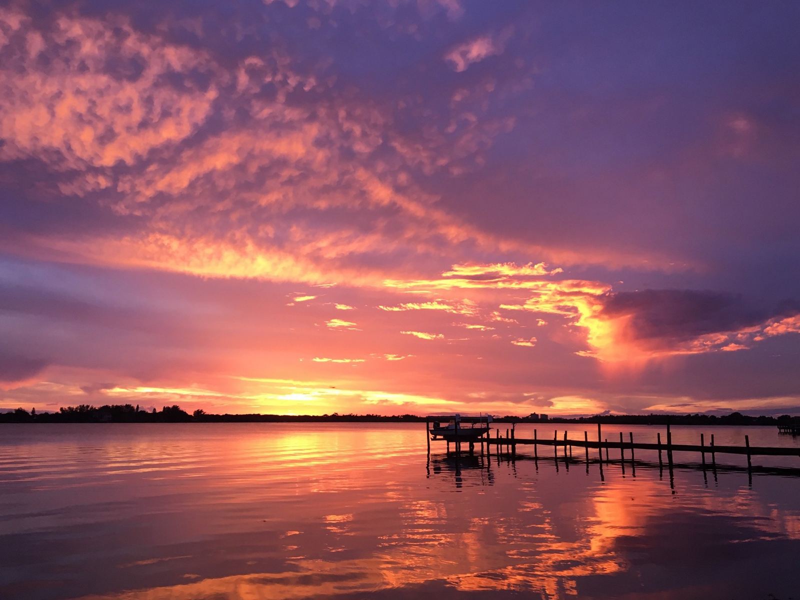 Golden sunset over the Gulf off Sarasota